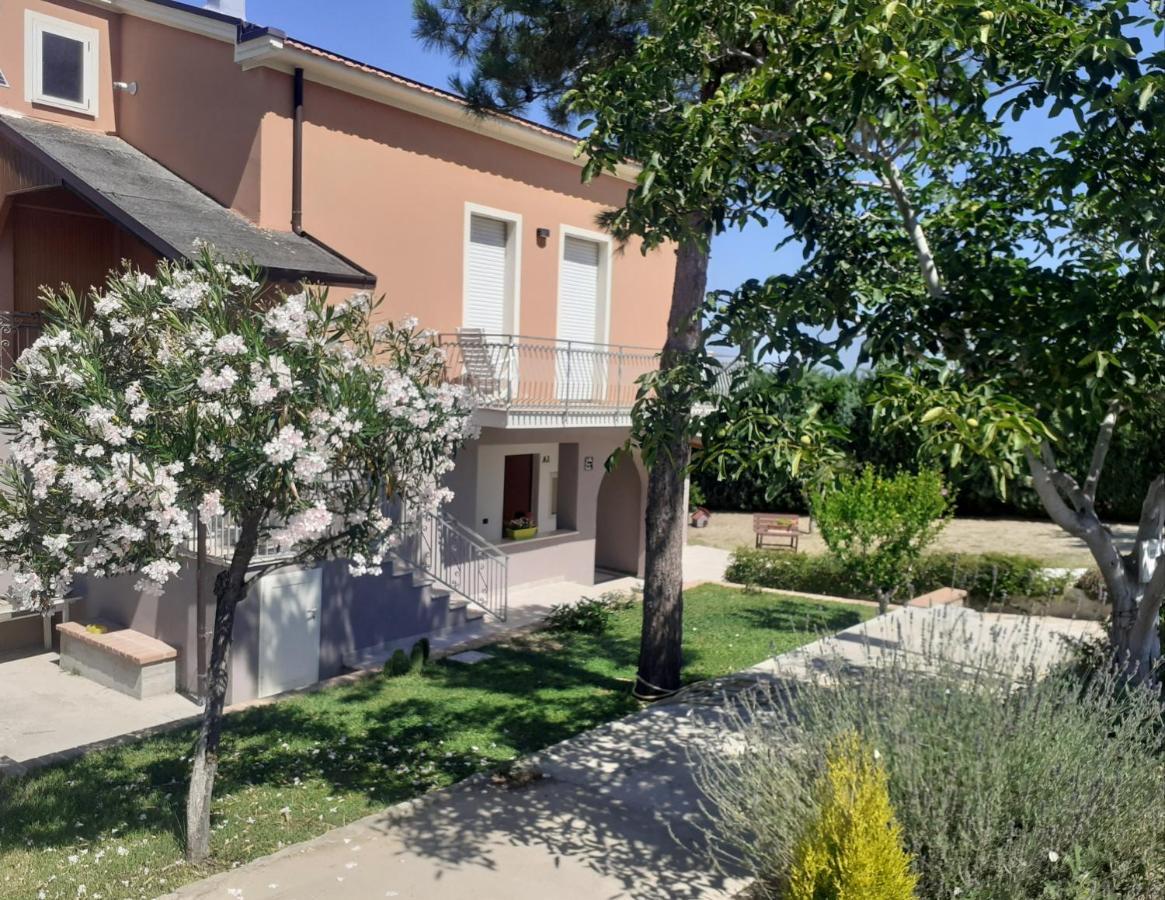Villa Nonno Nicola Montenero di Bisaccia Exterior foto